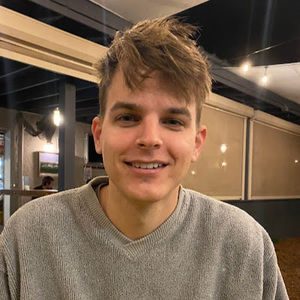 Meet your Posher, Nick